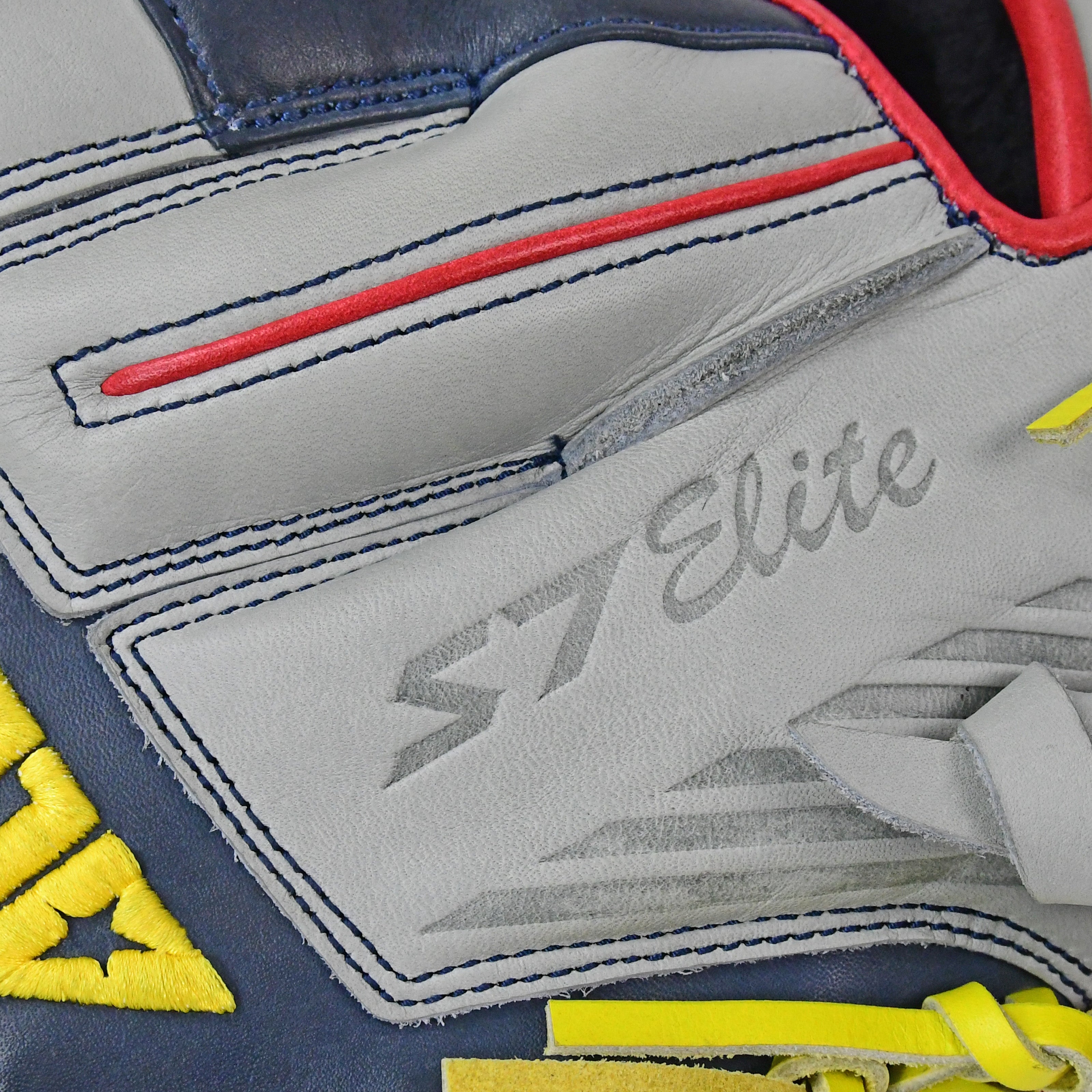 All Star S7 33" Youth S7 Limited Edition Elite Baseball Catcher's Mitt: CM5000-PTF-RHT-A5