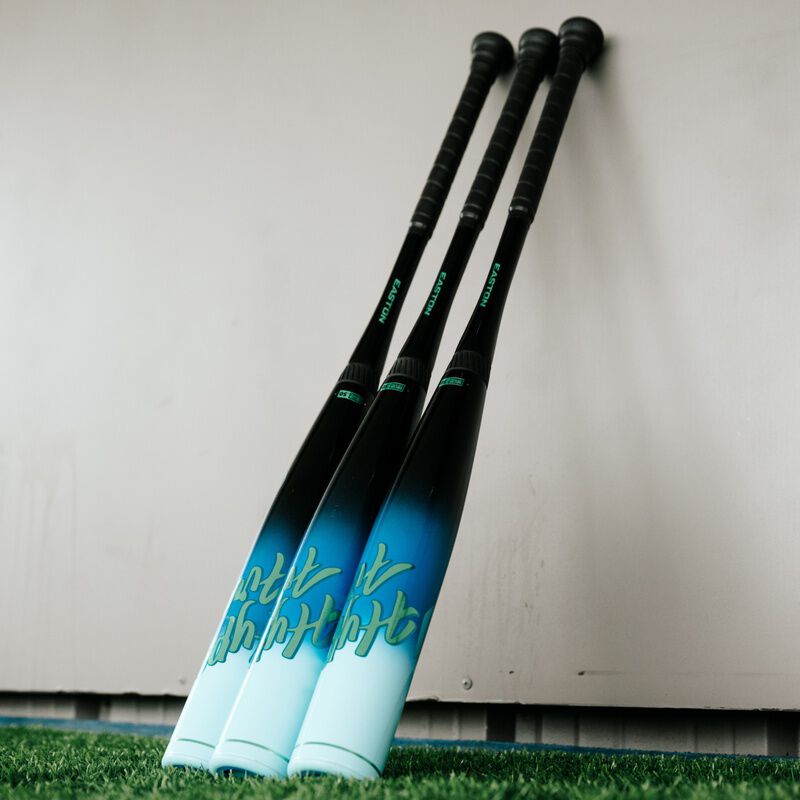 Easton 2027 Hype Fire -3 BBCOR Baseball Bat: EBB7HYP3