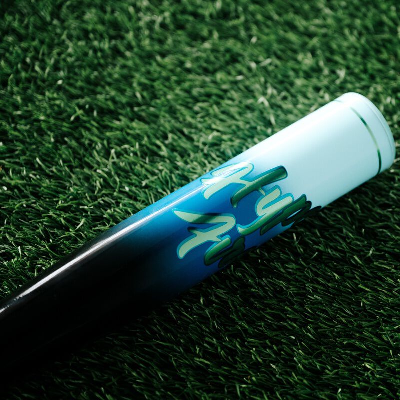 Easton 2027 Hype Fire -3 BBCOR Baseball Bat: EBB7HYP3