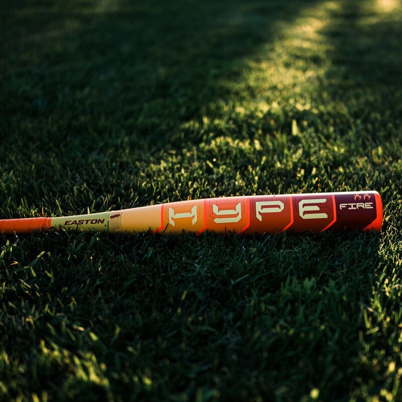2025 Easton (-11) Hype Fire USA 2 5/8" Baseball Bat: EUS5HYP11