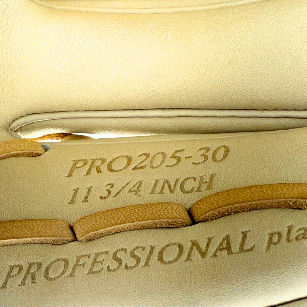 Rawlings Custom PRO205-30 Heart of the Hide 11.75" Pitcher/Infielder Glove
