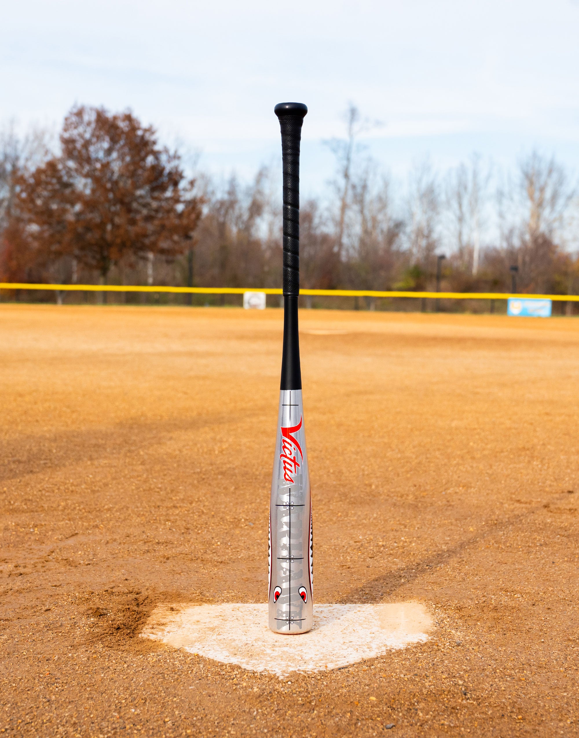 Victus Vibe Warhawk -5 USSSA Baseball Bat: VSBVIB5WH