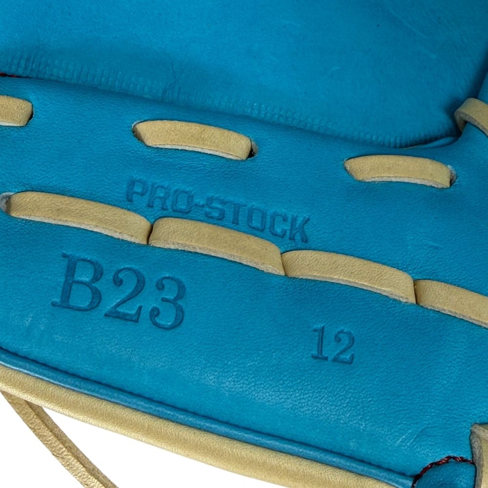 Wilson Custom A2000® B23 Victory Blonde and Tropical Blue 12” Pitcher’s Baseball Glove