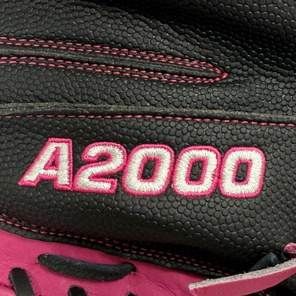 Wilson Custom Black and Pink A2000 M1SS 33.5” Baseball Catchers Mitt