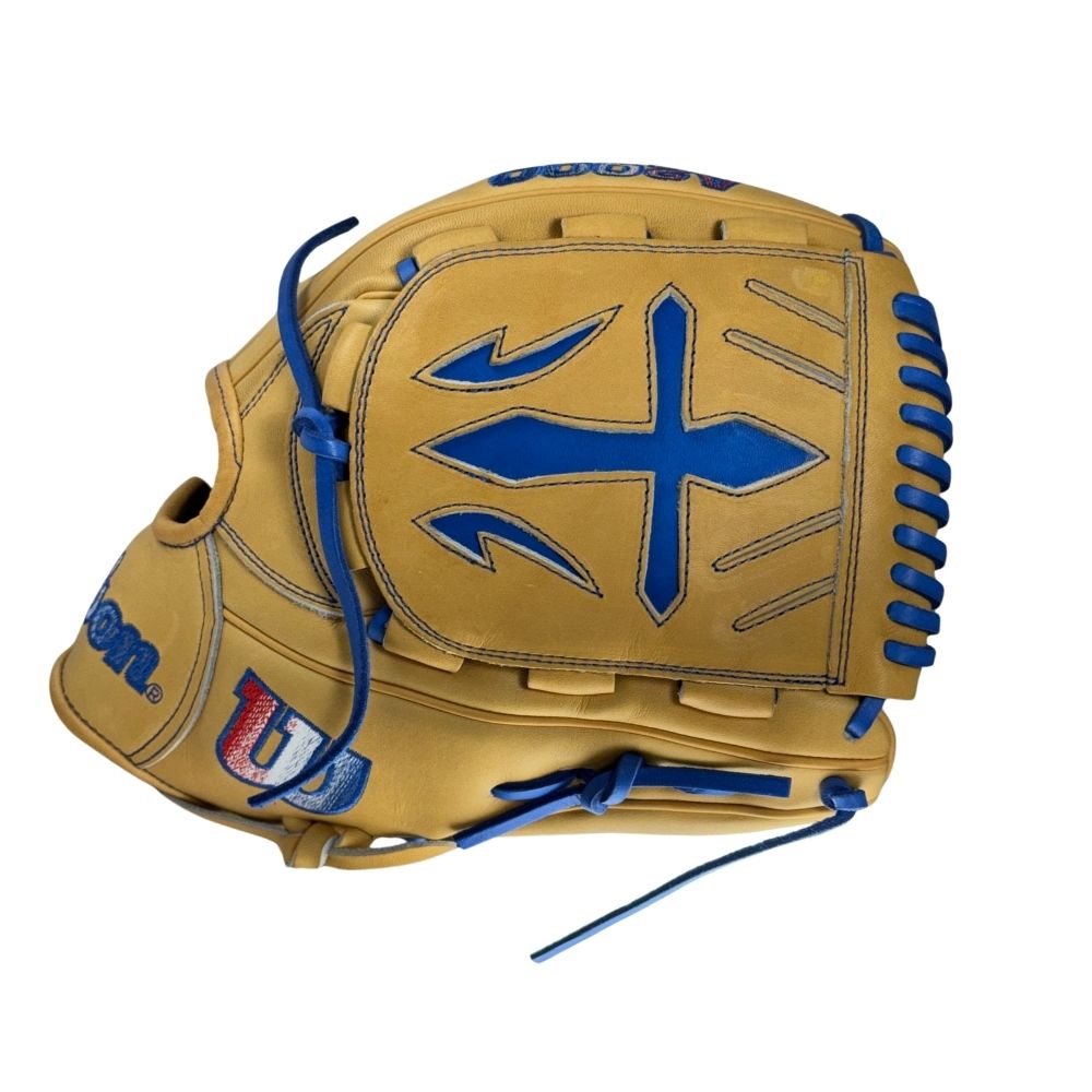 Wilson Custom A2000® B23 Vintage Tan and Royal 12” Pitcher’s Baseball Glove