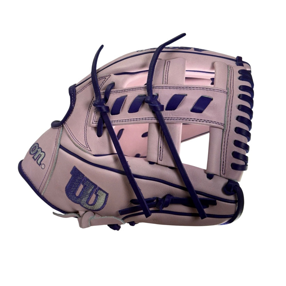 WILSON CUSTOM A2000 LAVENDER AND PURPLE 1716 11.5” INFIELD BASEBALL GLOVE
