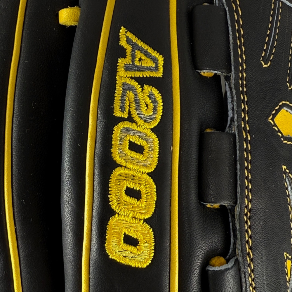 Wilson Custom A2000® B23 Black and Gold 12” Pitcher’s Baseball Glove