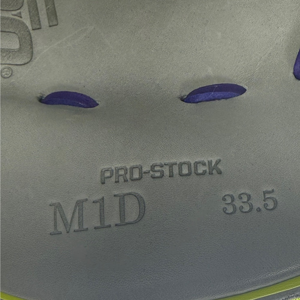 Wilson Custom Purple and Gray A2000 M1D 33.5” Baseball Catchers Mitt