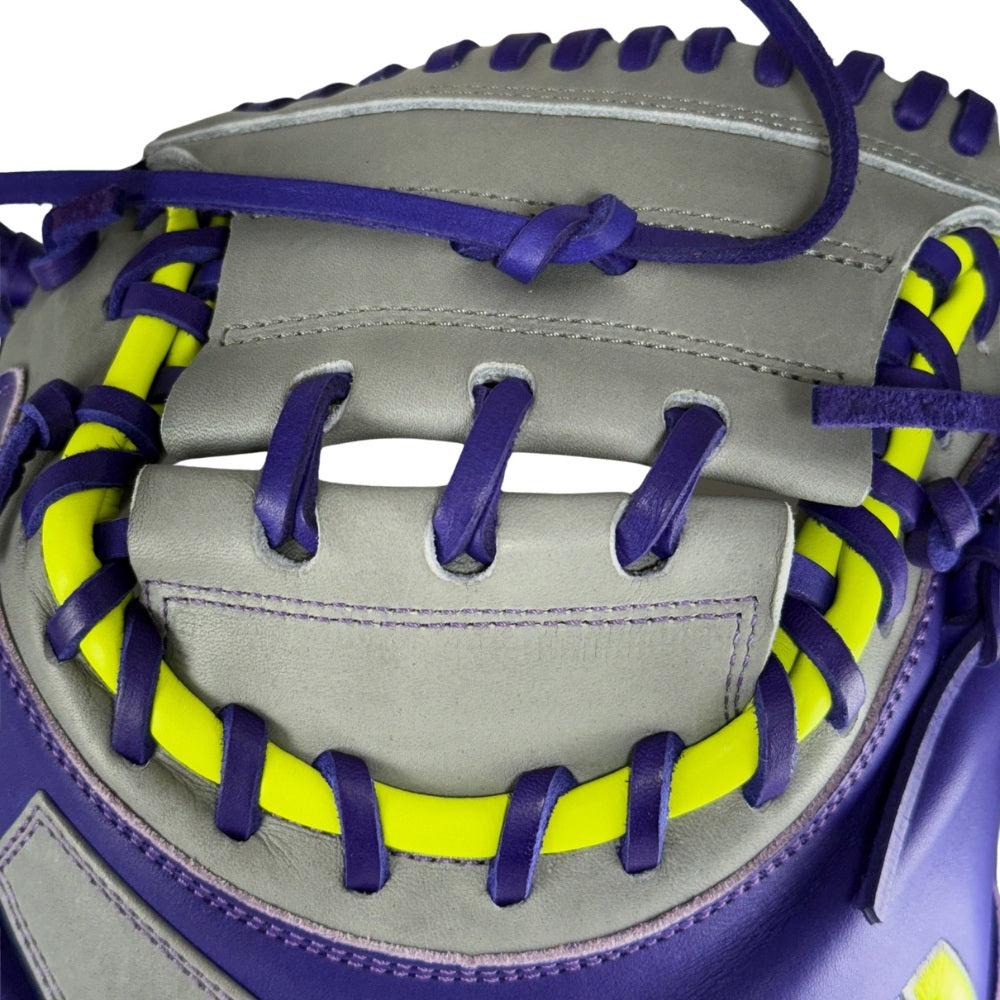 Wilson Custom Purple and Gray A2000 M1D 33.5” Baseball Catchers Mitt
