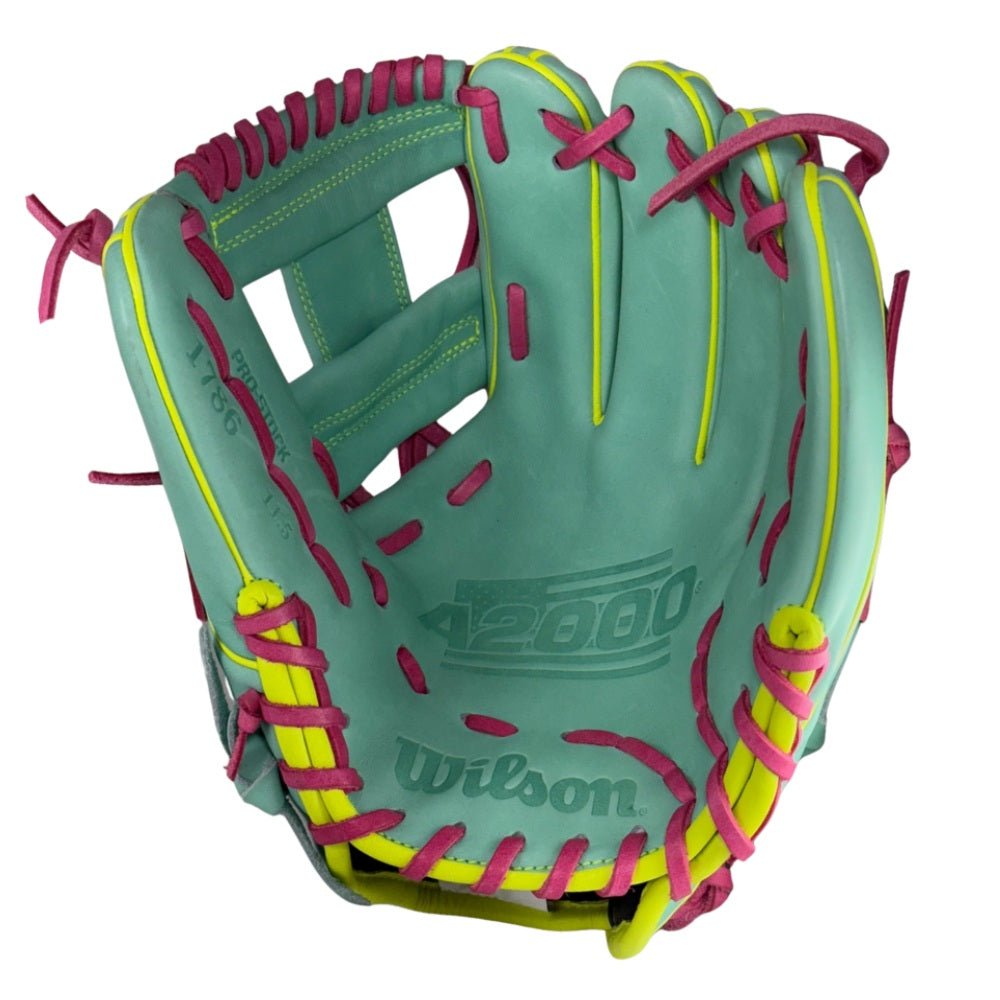 Wilson Custom A2000 1786 Seafoam 11.5" Infield Glove