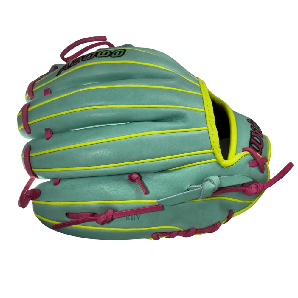 Wilson Custom A2000 1786 Seafoam 11.5" Infield Glove