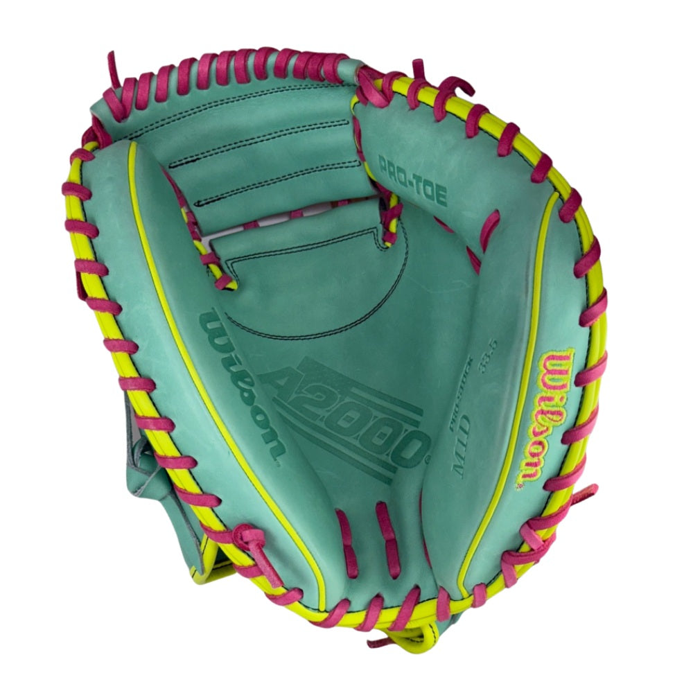Wilson Custom A2000 Seafoam M1D 33.5” Baseball Catchers Mitt