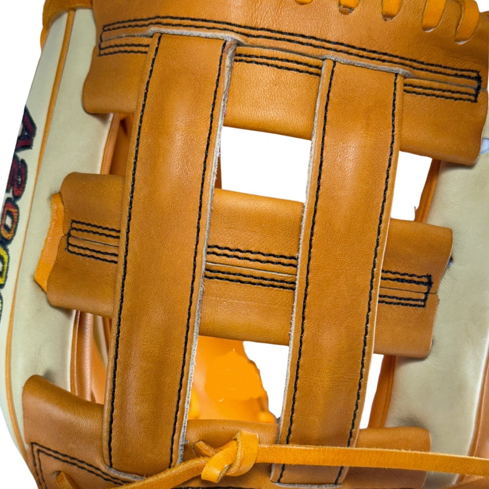 Wilson Custom A2000 Blonde and Orange Tan 1750 12.5” Outfield Baseball Glove