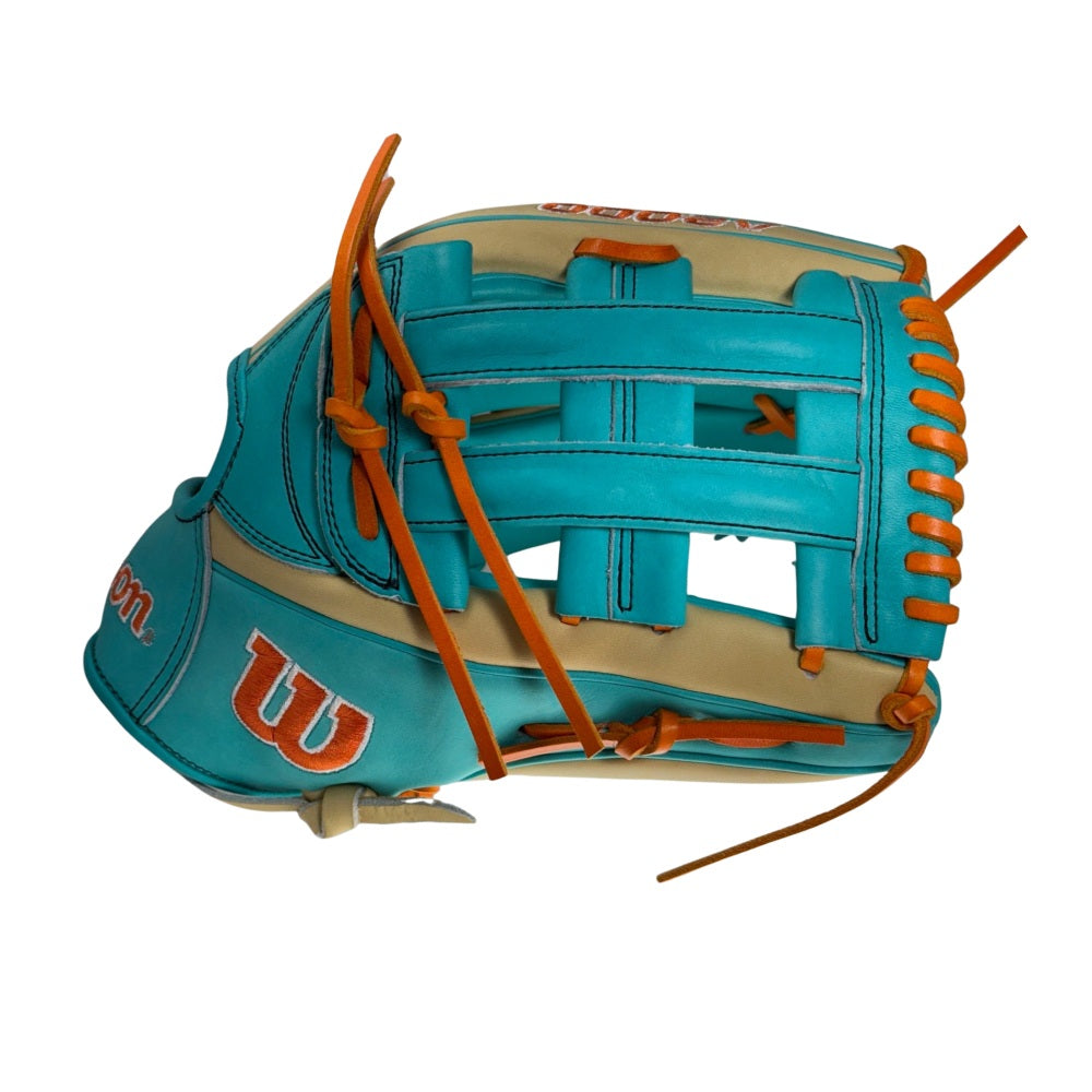 Wilson Custom A2000 1777 Blonde and Teal 12.75" Outfield Glove