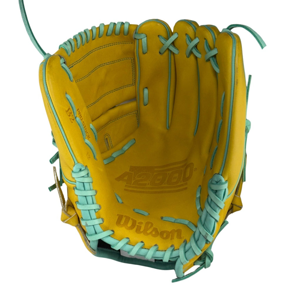 Wilson Custom A2000 B2 Yellow Gold 12” Pitcher's Baseball Glove