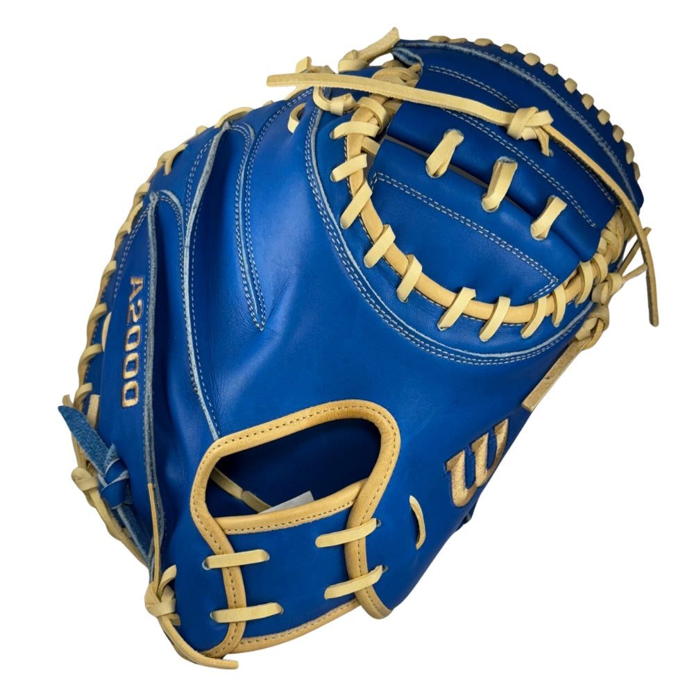 Wilson Custom A2000 Royal CM33 Catcher's Mitt