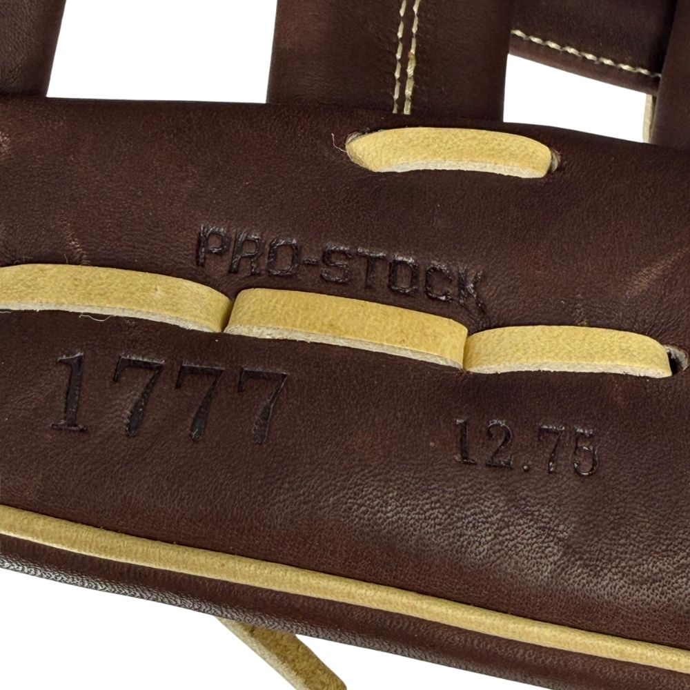 Wilson Custom A2000 1777 Dark Brown and Blonde 12.75" Outfield Glove