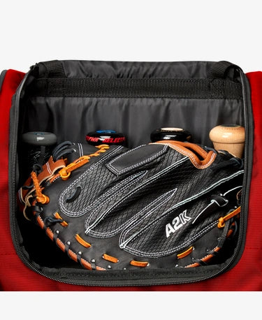 EVOSHIELD SCARLET STANDOUT WHEELED BAG: WB5719105