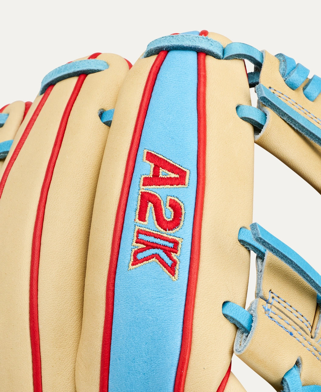 Wilson 2027 A2K® 1786 11.5” Infield Baseball Glove: WBG0010101RT115