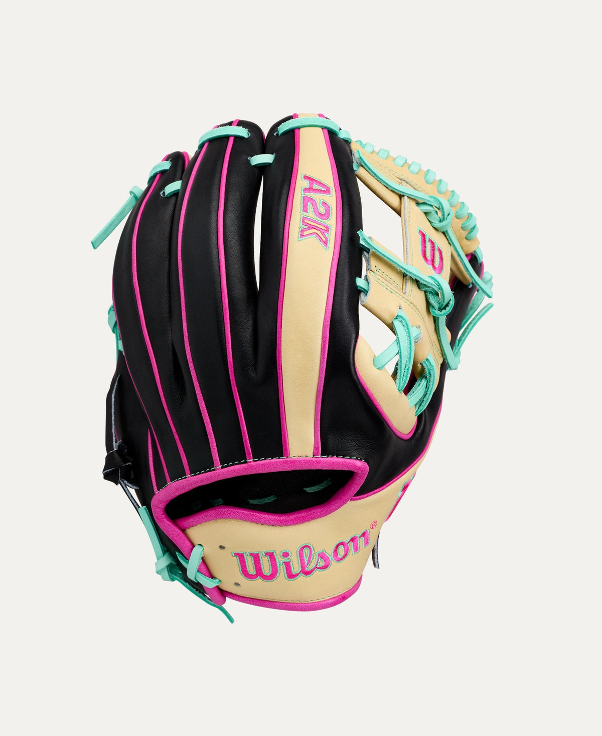Wilson 2027 A2K® 1724 11.75” Infield Baseball Glove: WBG0010101RT1175