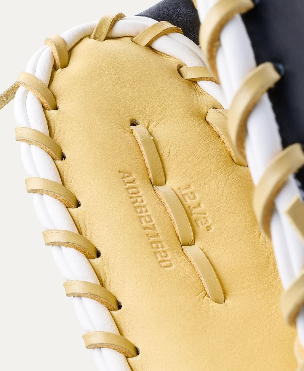 2027 Wilson A1000® PF1612 12” Baseball First Base Mitt: WBG03101RT12