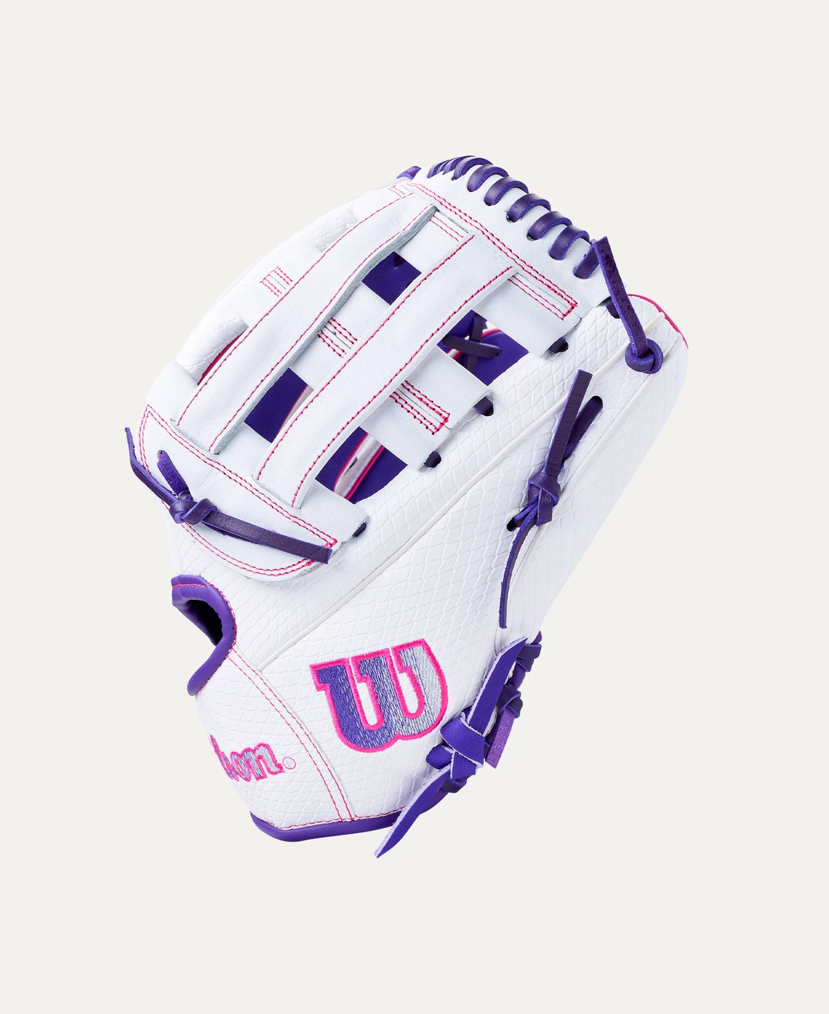 2027 Wilson A1000® FP1712SS 12” Fastpitch Softball Utility Glove: WBG03302RT12