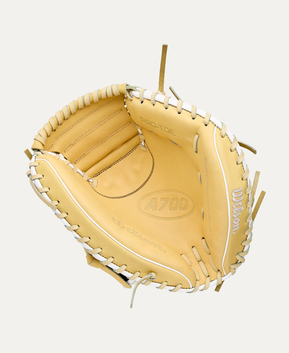 2027 Wilson A700® 32.5" Cather's Mitt: WBG04701RT325