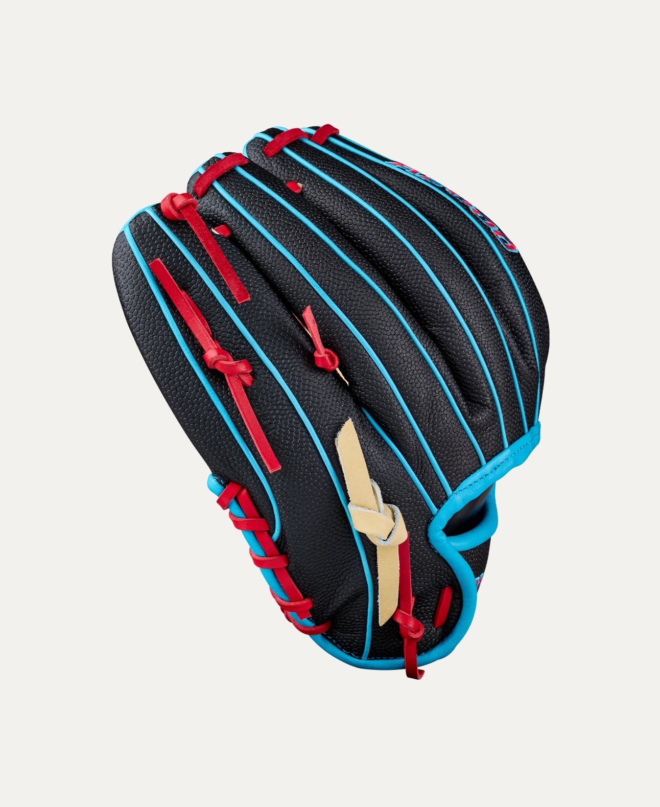 Wilson 2027 A2000® DP15SS 11.5” Infield Baseball Glove: WBG05501RT115