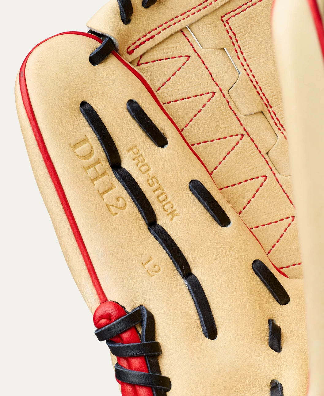 Wilson 2027 A2000® DH12 12” Outfield Baseball Glove: WBG06101RT12