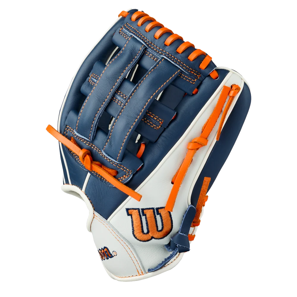 2027 Wilson A500® 10.5” Infield Youth Baseball Glove: WBG08401RT105