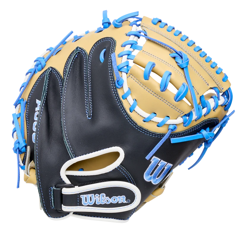2027 Wilson A500® 32" Youth Baseball Catcher's Mitt: WBG08901RT32