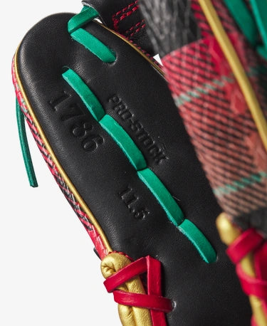 WILSON 2024 CHRISTMAS PLAID A2000 1786SS 11.5” INFIELD BASEBALL GLOVE: WBW101692115