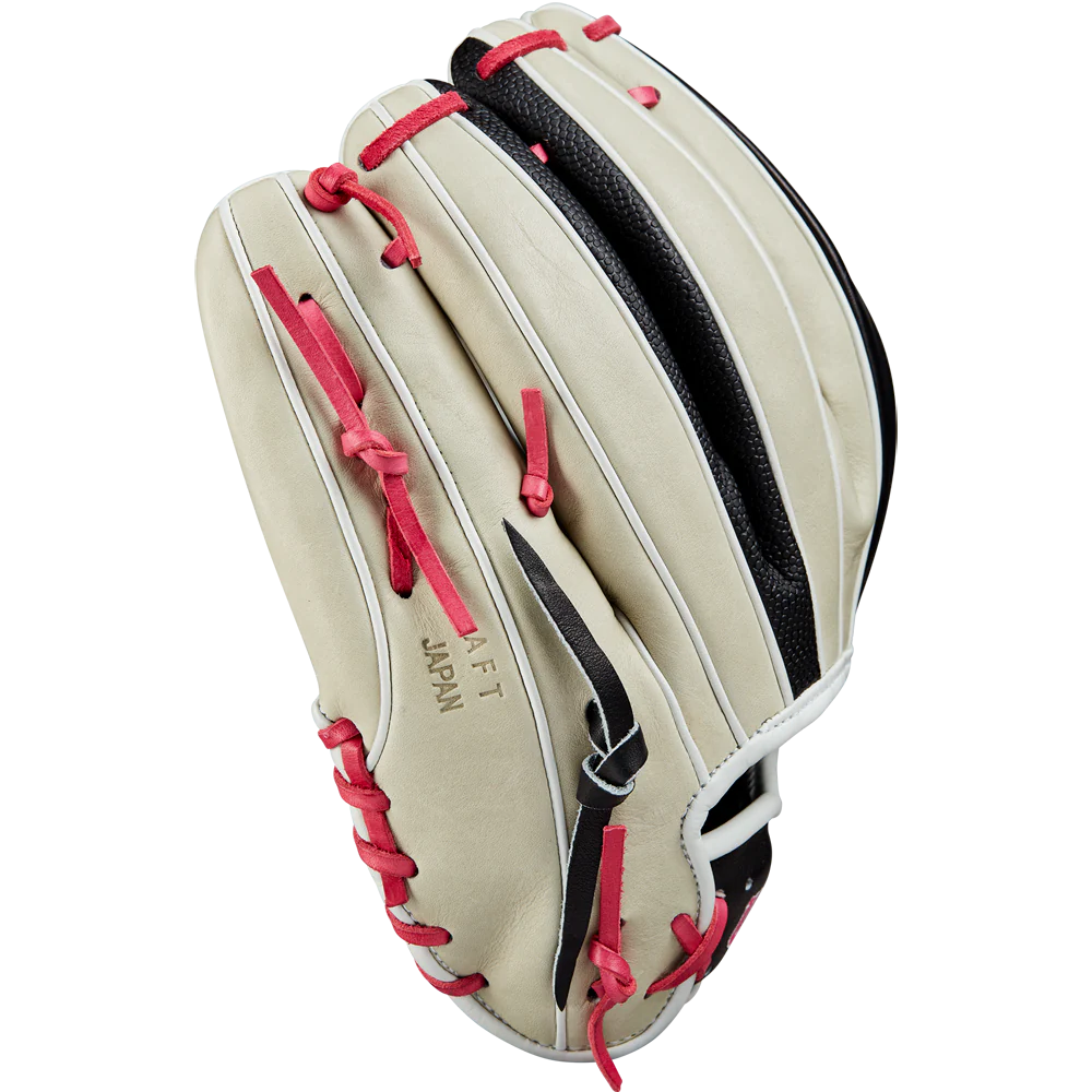 Wilson June 2024 Glove of the Month A2K 1724: WBW1022571175