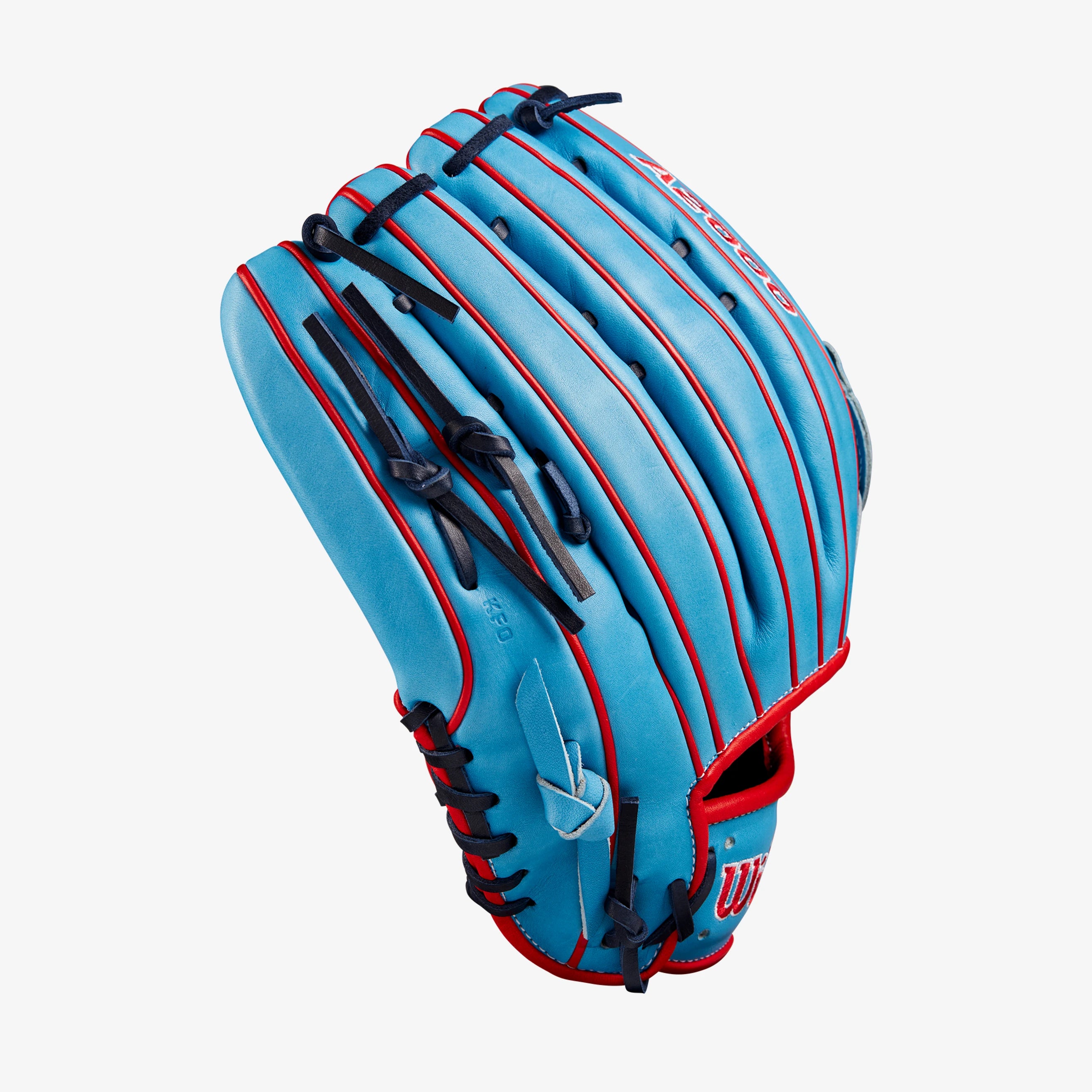 Wilson Fall 2024 A2000® 1750 12.5” Outfield Baseball Glove: WBW102706125