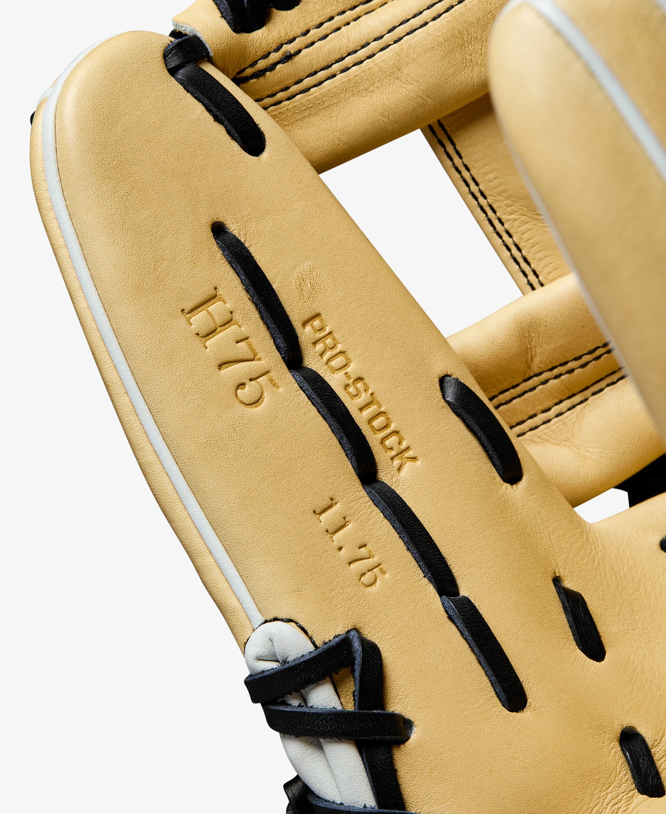 WILSON Fall 2024 A2000® FP75 11.75” Fastpitch Infield Glove: WBW1027211175