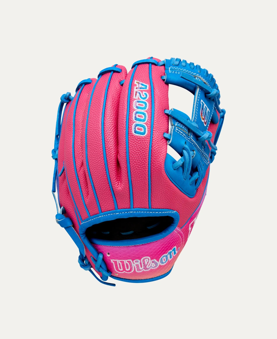 WILSON 20205 Love The Moment A2000® 1786SS 11.5” INFIELD BASEBALL GLOVE: WBW103435115