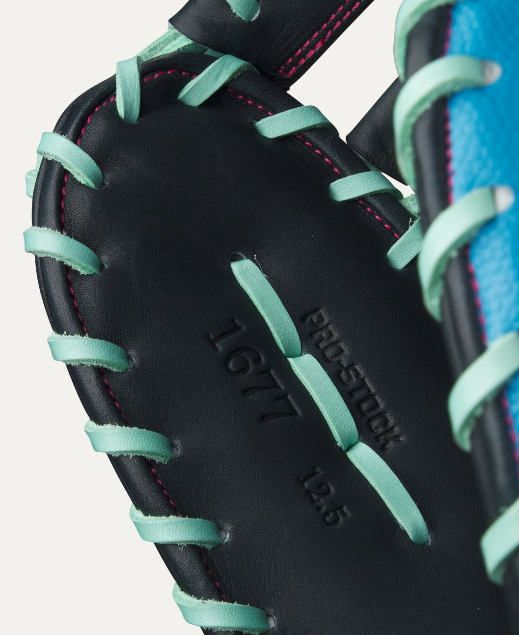 Wilson Fall 2025 A2000 1677 12.5” Baseball First Base Mitt: WBW103459125