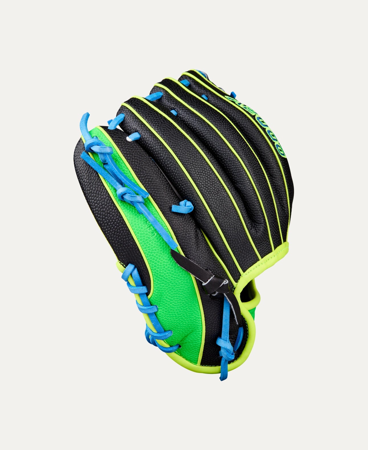 Wilson Fall 2025 A2000® PF88SS 11.25” Infield Baseball Glove: WBW1034621125