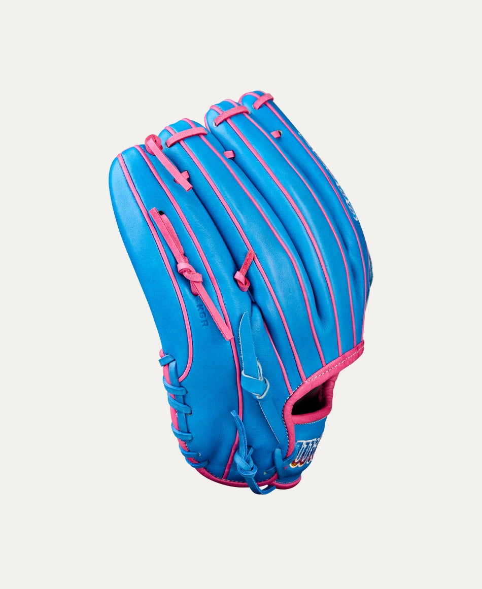 WILSON A2000® 20025 LOVE THE MOMENT B2 12” PITCHER’S BASEBALL GLOVE: WBW10349612