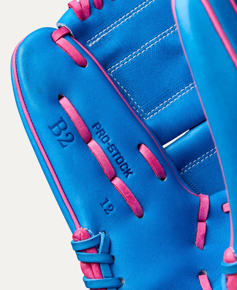 WILSON A2000® 20025 LOVE THE MOMENT B2 12” PITCHER’S BASEBALL GLOVE: WBW10349612