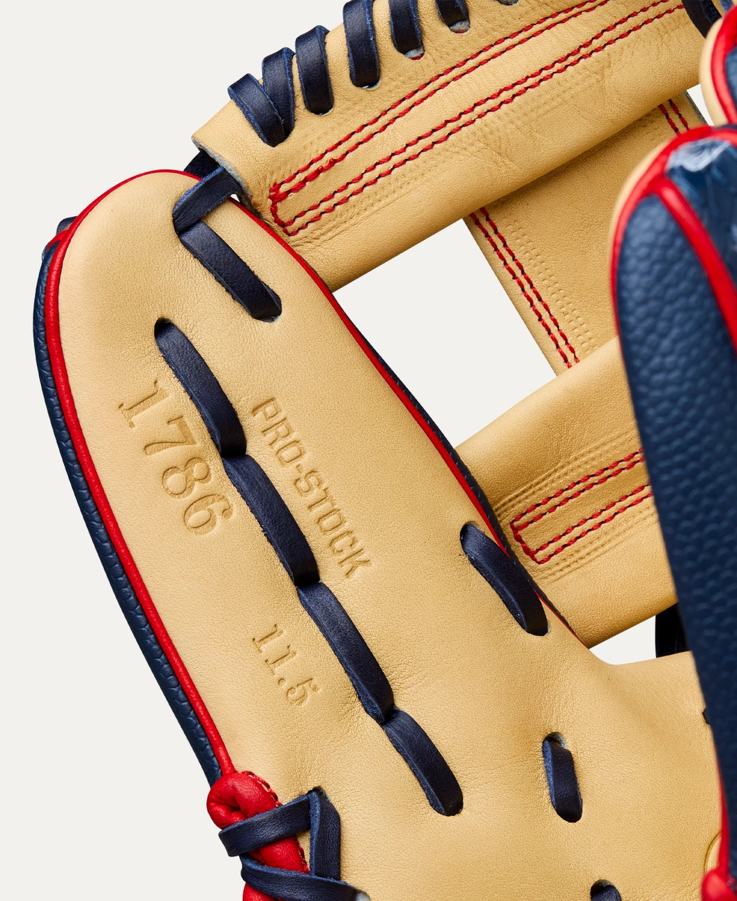 Wilson 2025 Ozzie Albie Koi Fish A2000 1786SS 11.5” Infield Baseball Glove: WBW103588115