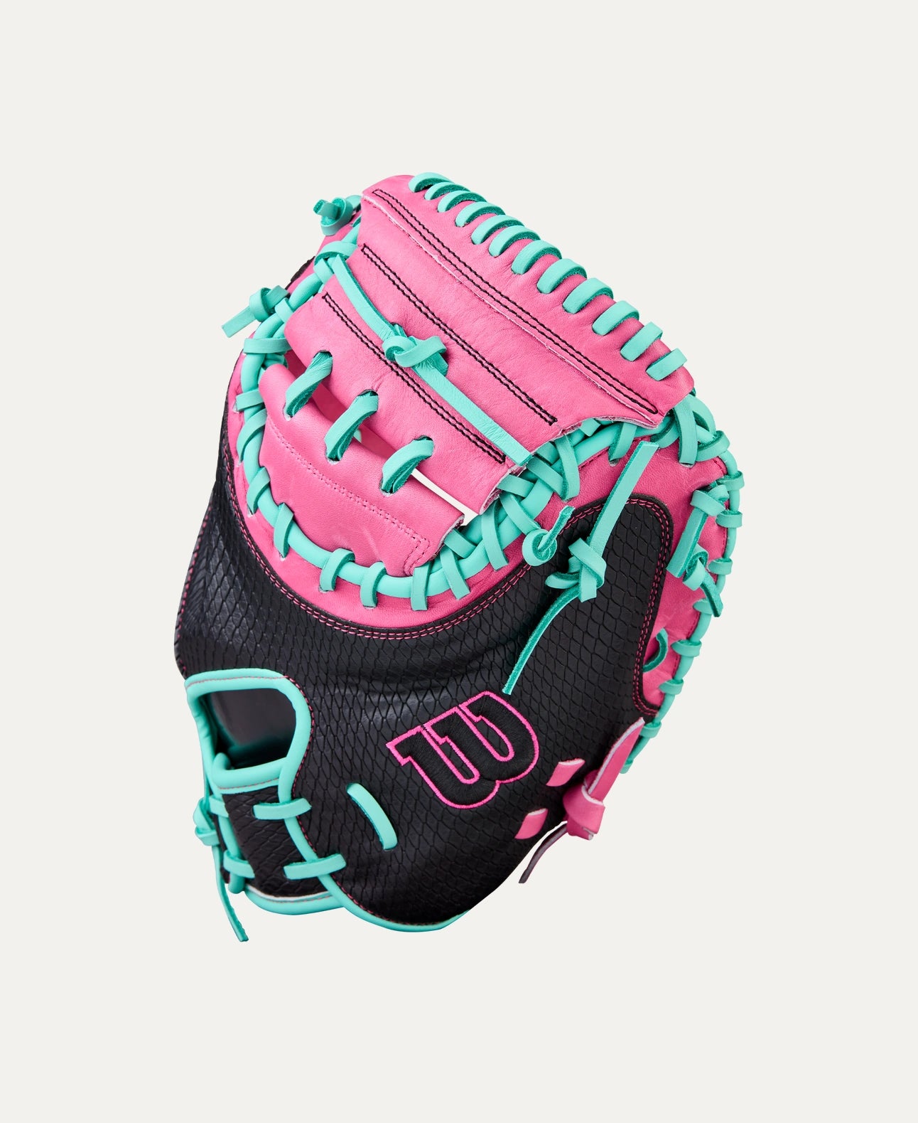 Wilson 2026 A1000® CM33 33” Baseball Catcher’s Mitt: WBW10396633