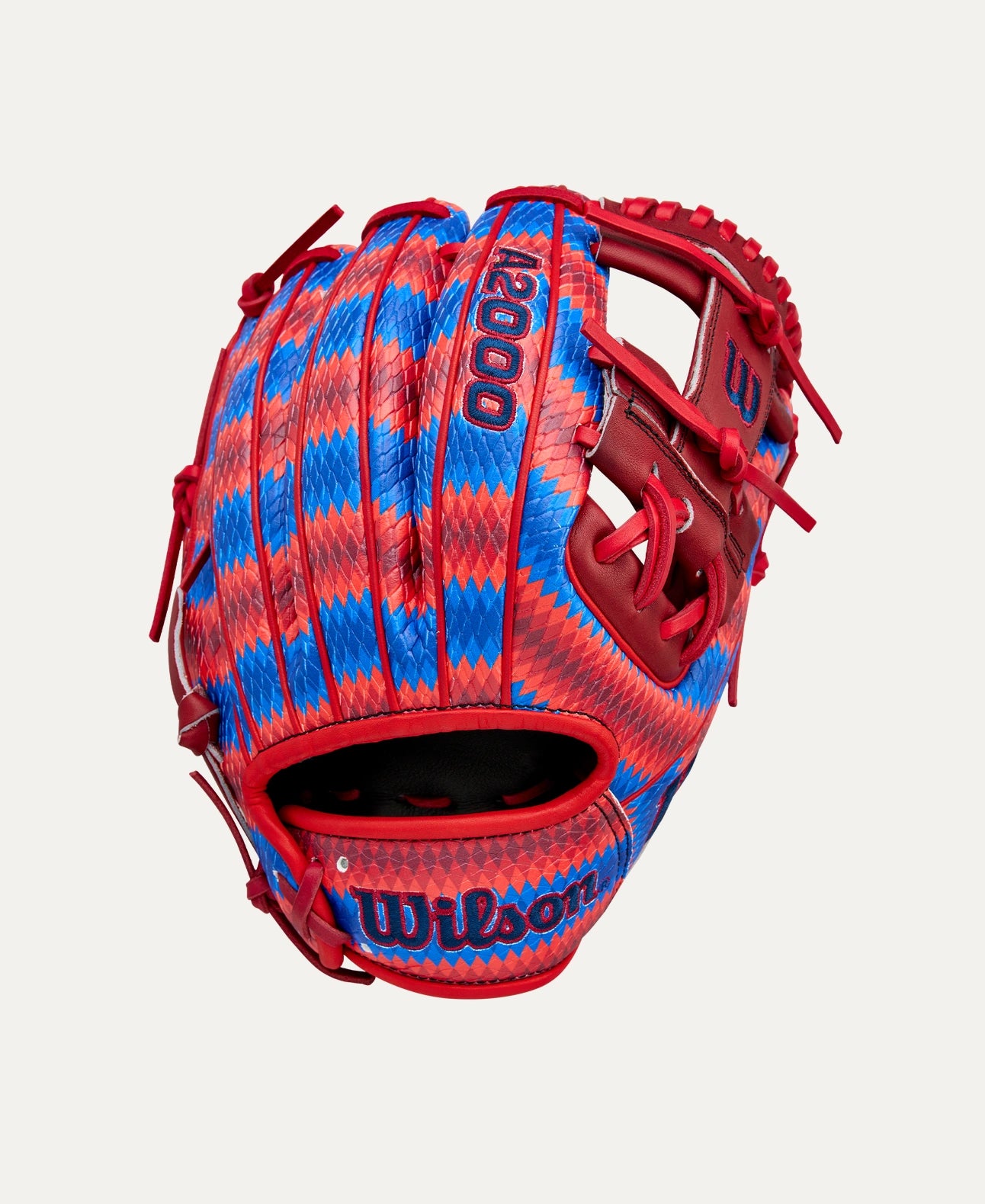 Wilson 2025 Chinook Seedery Smokehouse BBQ A2000® 1786SS 11.5” Infield Baseball Glove: WBW104633115
