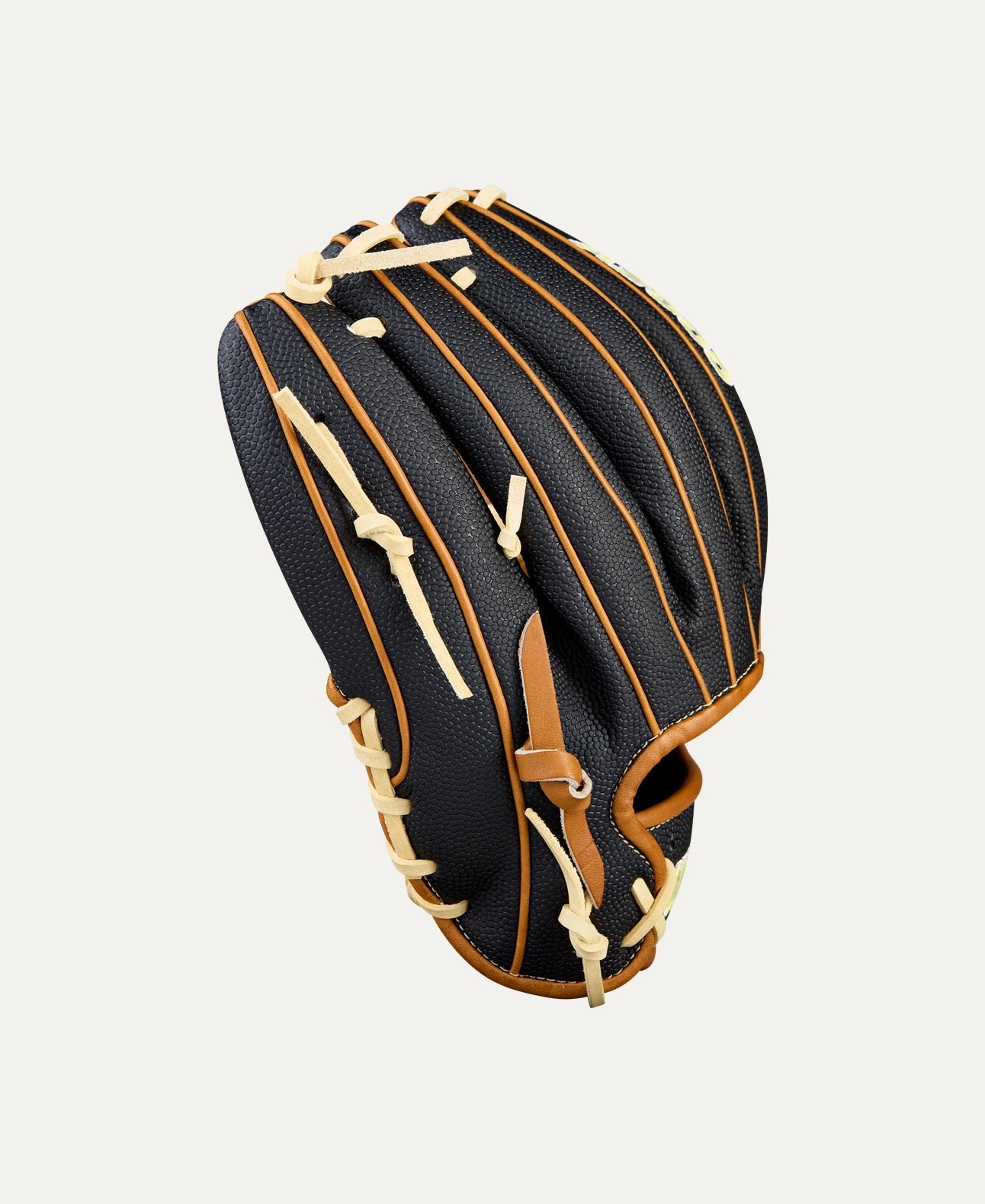 Wilson 2026 A2000® Classics 1975SS 11.5” Infield Baseball Glove: WBW1041121175