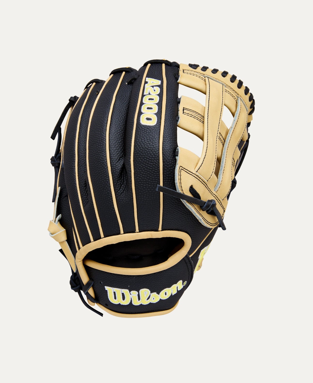 Wilson 2026 A2000® Classics Series DW5 12” Infield Glove: WBW10411612