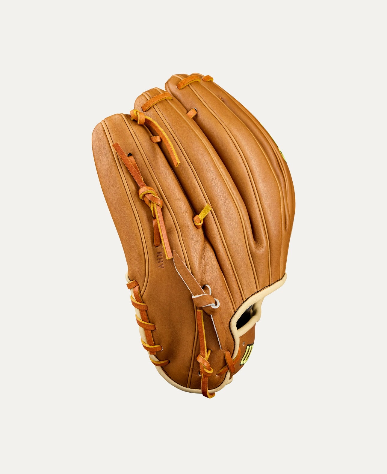 Wilson 2026 A2000® Classics Series B23 12” Pitcher Baseball Glove: WBW10411712