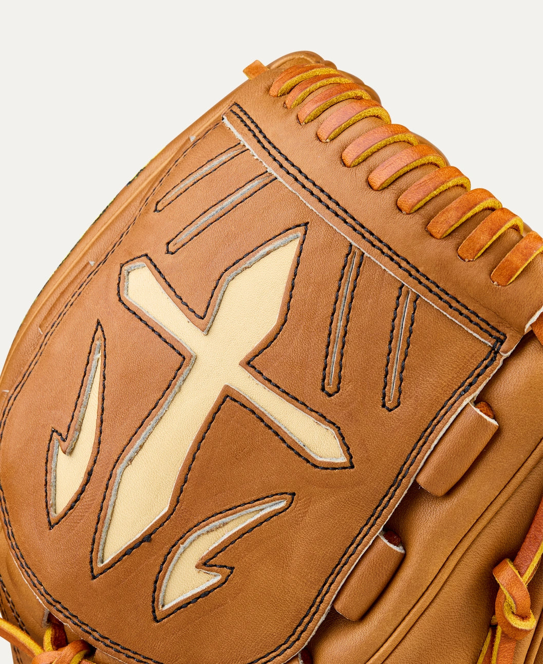 Wilson 2026 A2000® Classics Series B23 12” Pitcher Baseball Glove: WBW10411712
