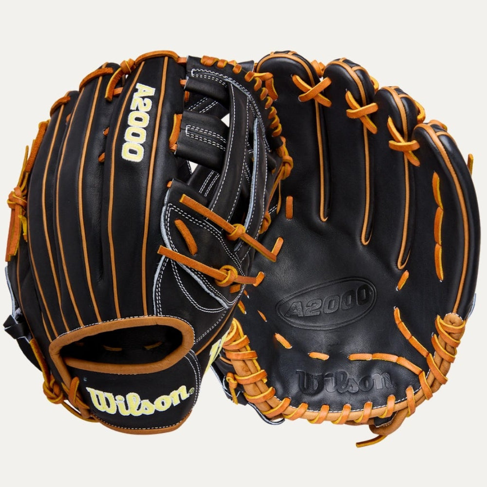 Wilson 2026 A2000® Classics Series 1750 12.5” Outfield Baseball Glove: WBW104121125