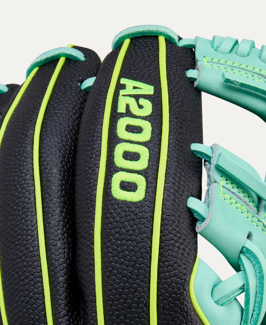 Wilson A2000 1786SS Tennis Ball LE 11.5” Infield Baseball Glove: WBW104177115