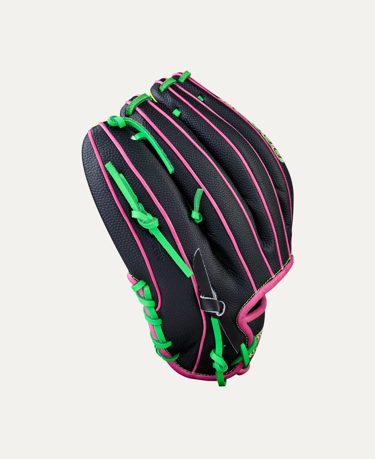 Wilson Summer 2026 A2000® 1975SS 11.75” Infield Baseball Glove: WBW1045961175